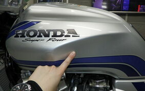 HONDA CB1300SF SUPER FOUR 2000 SC40