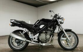 SUZUKI BANDIT 250 GJ74A