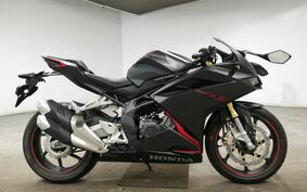 HONDA CBR250RR MC51