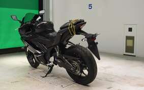 YAMAHA YZF-R3 2021 RH13J