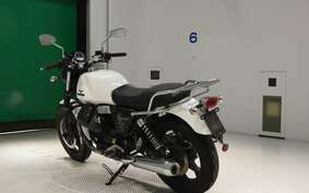 MOTO GUZZI V7 STONE 2014