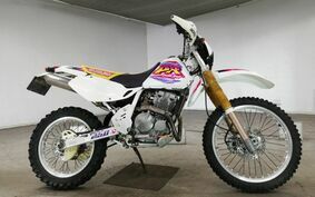 SUZUKI DR250R SJ45A