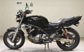 SUZUKI GSX250FX ZR250C