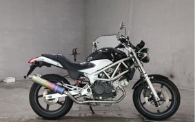HONDA VTR 250 MC33