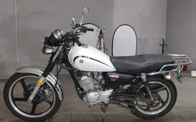 YAMAHA YB125SP PCJL