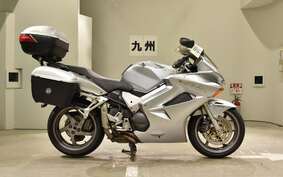 HONDA VFR800 2004 RC46