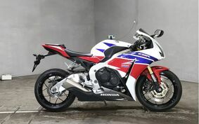 HONDA CBR1000RR 2013 SC59