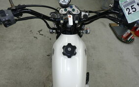 SUZUKI GRASS TRACKER NJ4BA