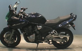 SUZUKI BANDIT 1200 S 2001 GV77A