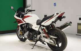 HONDA CB1300SB SUPER BOLDOR A 2008 SC54