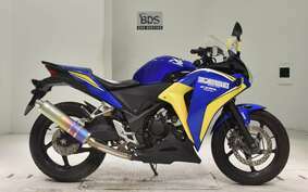 HONDA CBR250R A MC41