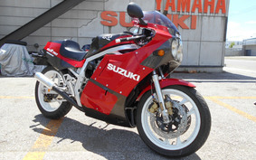 SUZUKI GSX-R750 Limited Edition 1987 GR71G