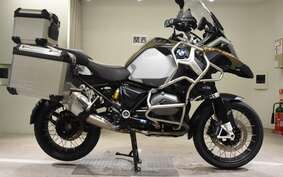 BMW R1200GS ADVENTURE 2015 0A02