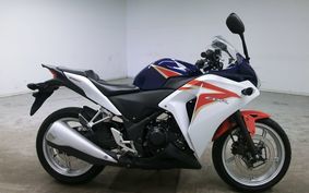 HONDA CBR250R Fi MC41