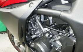 HONDA CBR250RR MC51