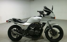 KAWASAKI GPZ750 1983 ZX750A