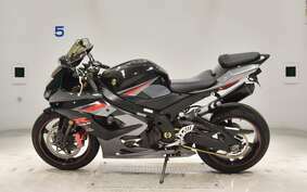 SUZUKI GSX-R1000 2005 GT76A