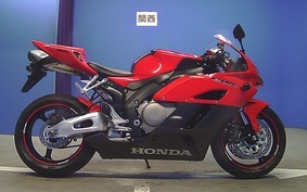 HONDA CBR1000RR SC57