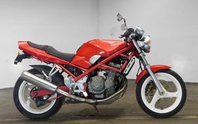 SUZUKI BANDIT 250 GJ74A