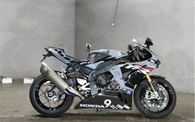 HONDA CBR1000RR RSP 2020 SC82