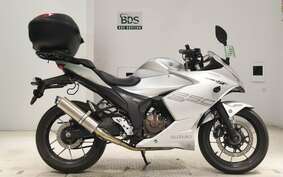 SUZUKI GIXXER 250 SF ED22B