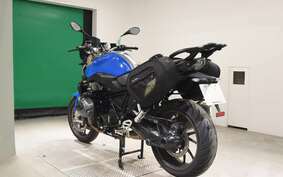 BMW R1200R 2015 0A04