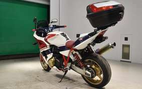 HONDA CB1300SB SUPER BOLDOR A 2006 SC54