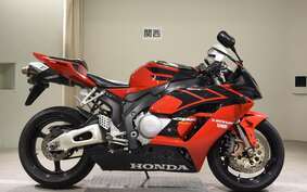 HONDA CBR1000RR 2005 SC57