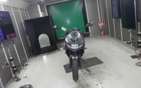 SUZUKI GIXXER 250 SF