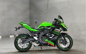 KAWASAKI ZX-25R ZX250E