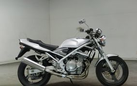 SUZUKI BANDIT 250 GJ77A