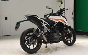 KTM 390 DUKE 2024