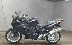 BMW F800GT 2013 0B03