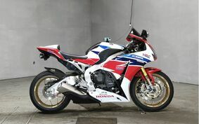 HONDA CBR1000RR SPECIAL EDITION 2015 SC59