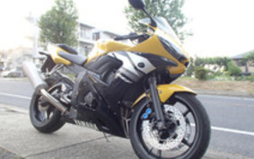 YAMAHA YZF-R6 2003 RJ05