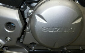 SUZUKI GSR250