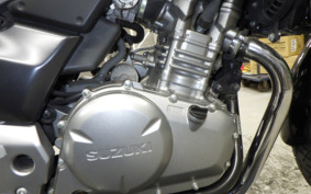 SUZUKI GSR250