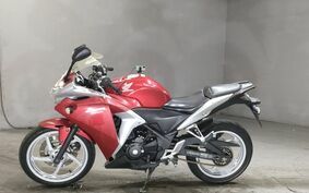 HONDA CBR250R MC41