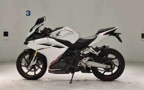 HONDA CBR250RR A MC51