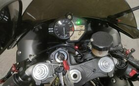 YAMAHA YZF-R1 2010 RN23N