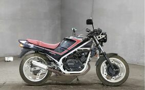 HONDA VT250Z MC08