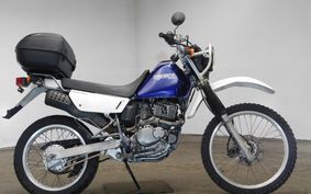 SUZUKI DJEBEL 200 (DR200SE) SH42A