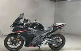 YAMAHA YZF-R3 2015 RH07J