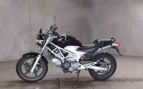 HONDA VTR 250 MC33