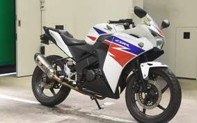 HONDA CBR125R JC50