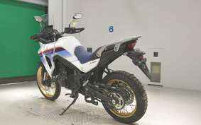 HONDA TRANSALP XL750 2023 RD16