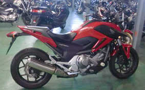 HONDA NC 700 X 2012 RC63