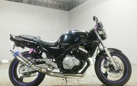 SUZUKI GSX250FX ZR250C