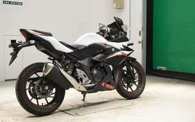 SUZUKI GSX250R DN11A