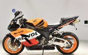 HONDA CBR1000RR 2005 SC57